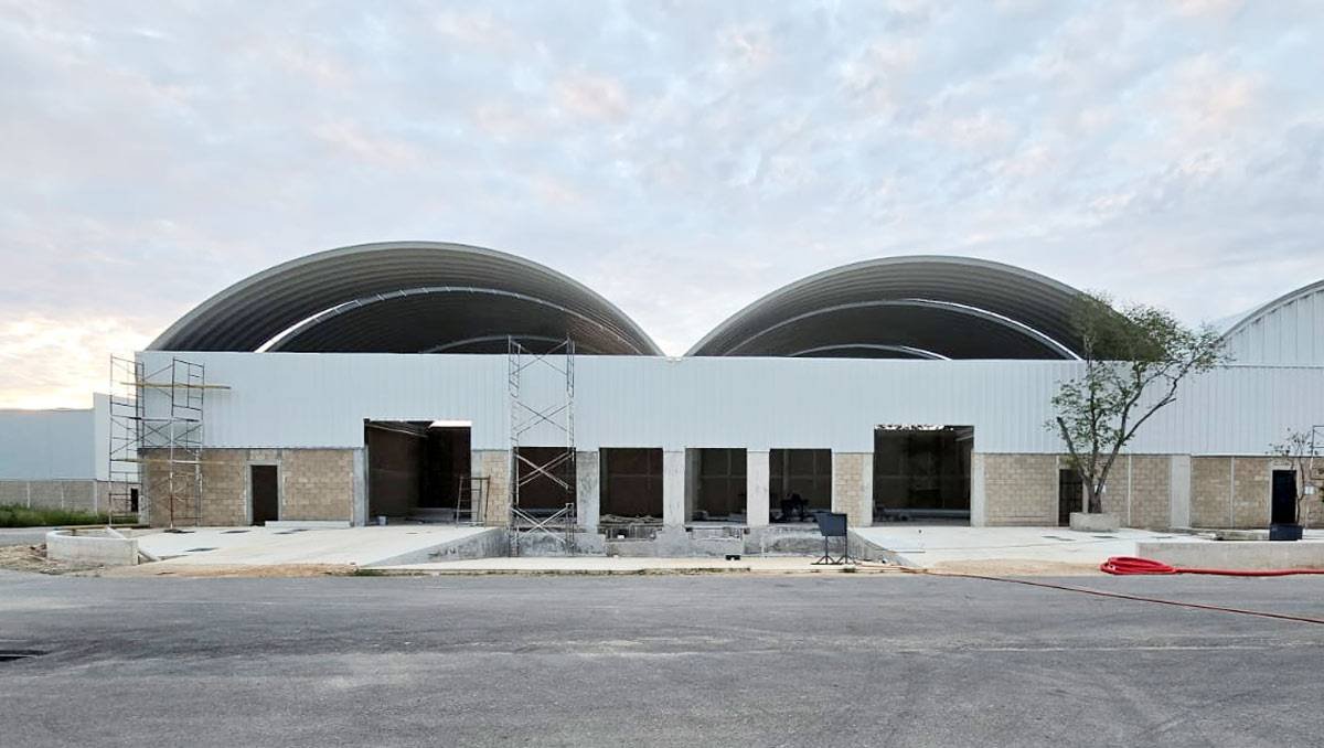 RENTA Y VENTA DE NAVES INDUSTRIALES 214 INM24 54 | Castelli Park