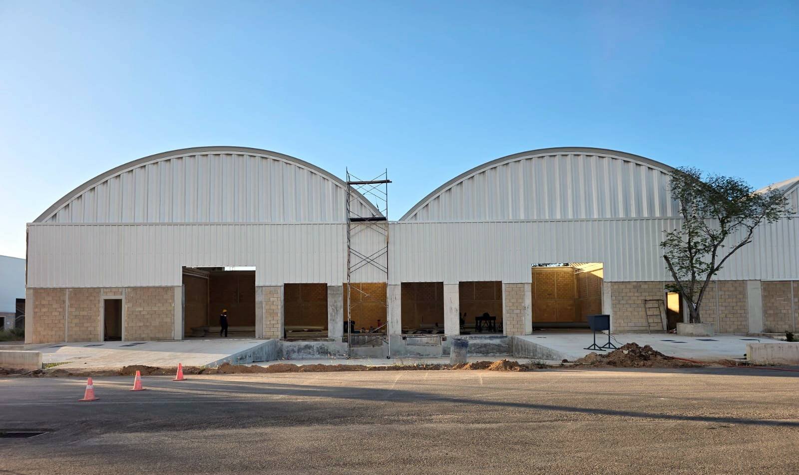 RENTA Y VENTA DE NAVES INDUSTRIALES 212 img 46 47 | Castelli Park